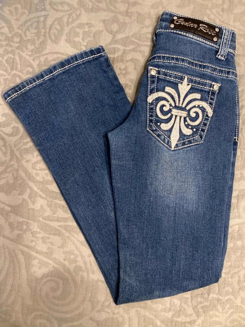 Cedar Rose Girls Bootcut Western Jeans Fleur De Lis Size 7 EUC!